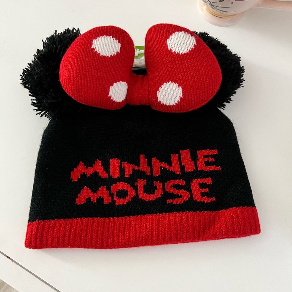 Minnie Mouse beanie